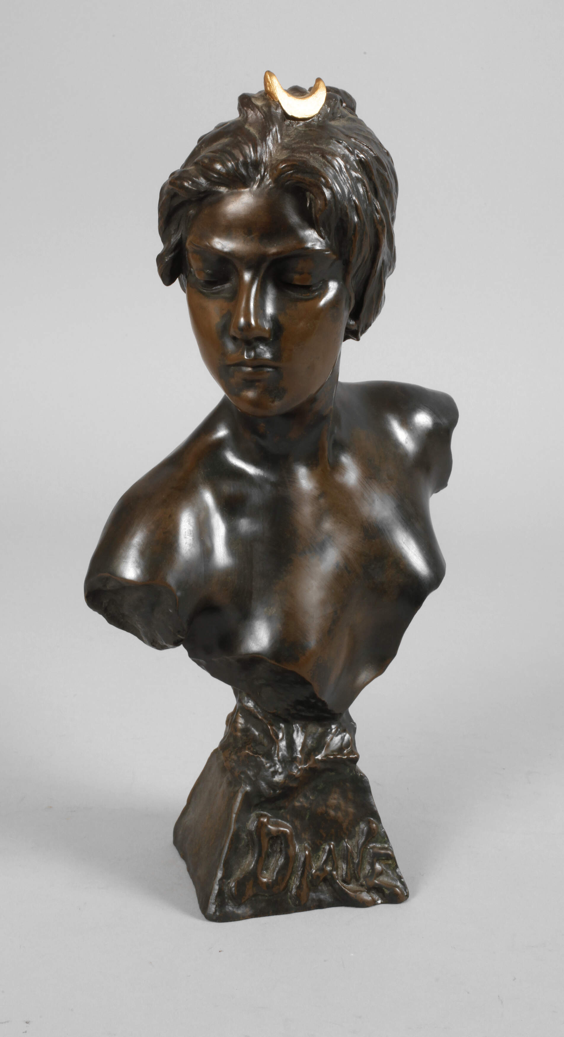 Emmanuel Villanis, Büste "Diane"