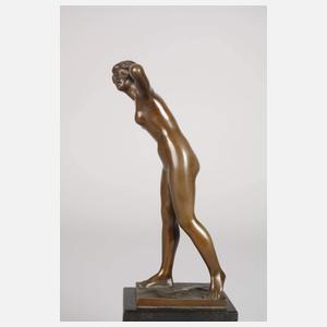 Hugo Meisel, stehender weiblicher Akt