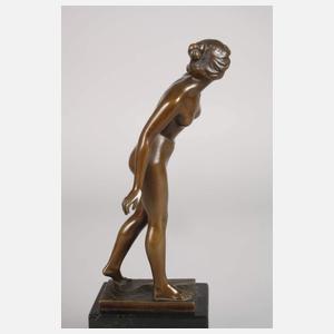 Hugo Meisel, stehender weiblicher Akt