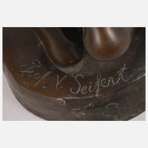 Prof. Victor Heinrich Seifert, große "Trinkende"