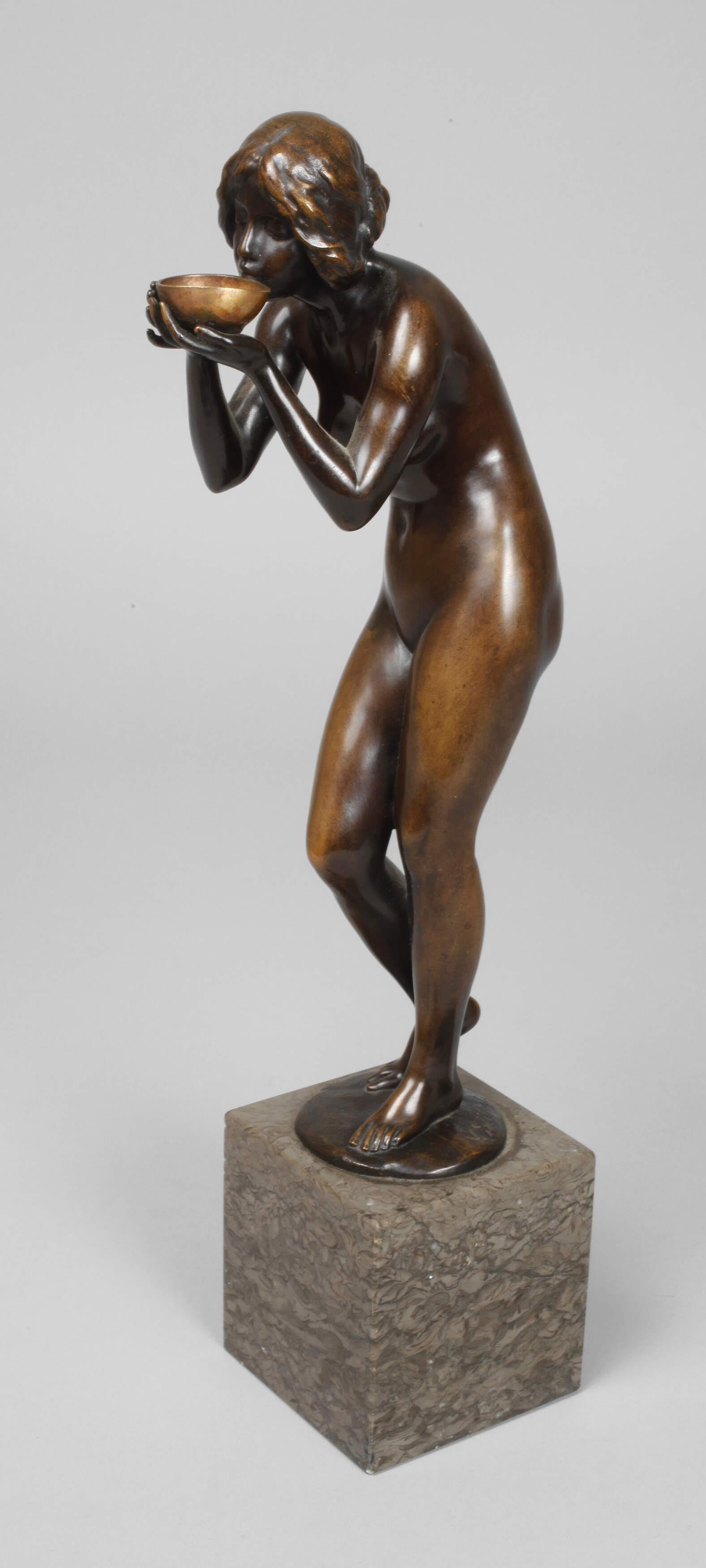 Prof. Victor Heinrich Seifert, "Trinkende"