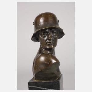 Otto Poertzel, Soldat mit Stahlhelm