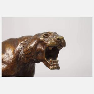 Thomas Francois Cartier, fauchende Löwin