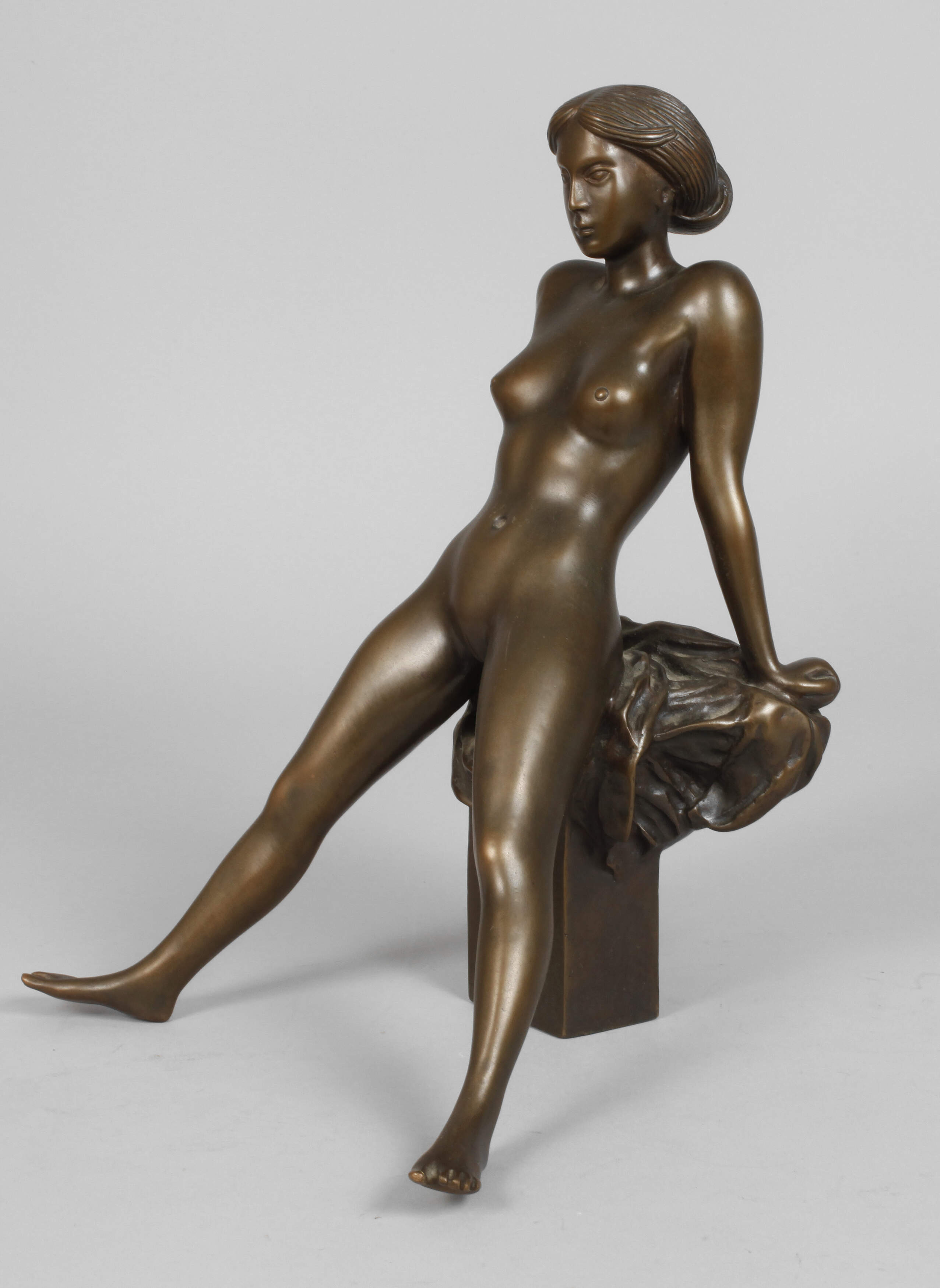 Arno Breker, "Tänzerin"