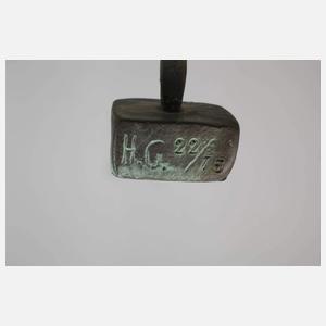 Hartmann Greb, zwei moderne männliche Stelen