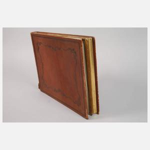 Kassette mit Pferdedarstellungen