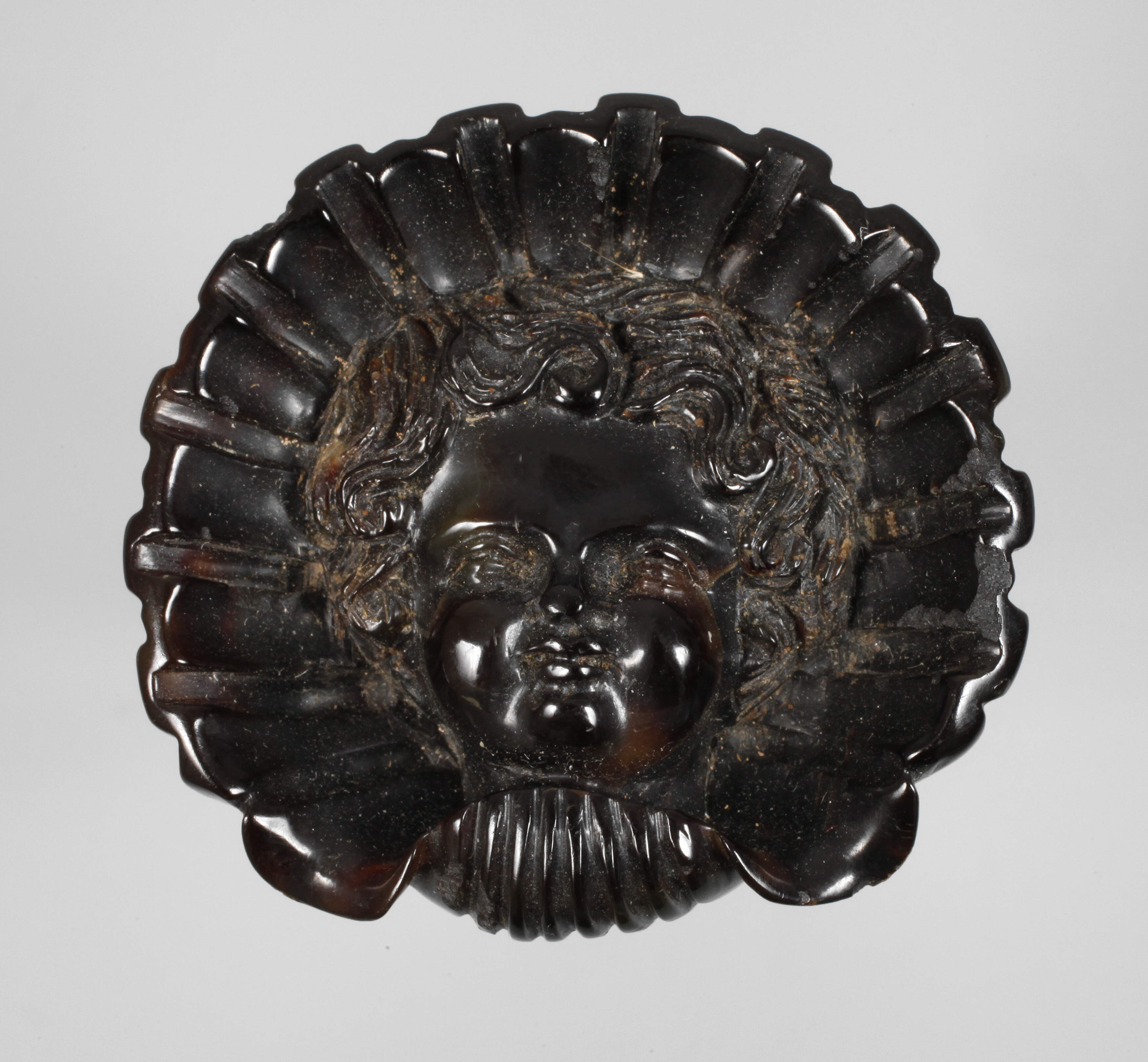 Barocke Hornschnitzerei