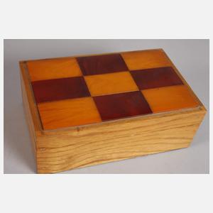 Schachspiel in Bernsteinoptik