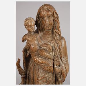 Geschnitzte Heiligenfigur