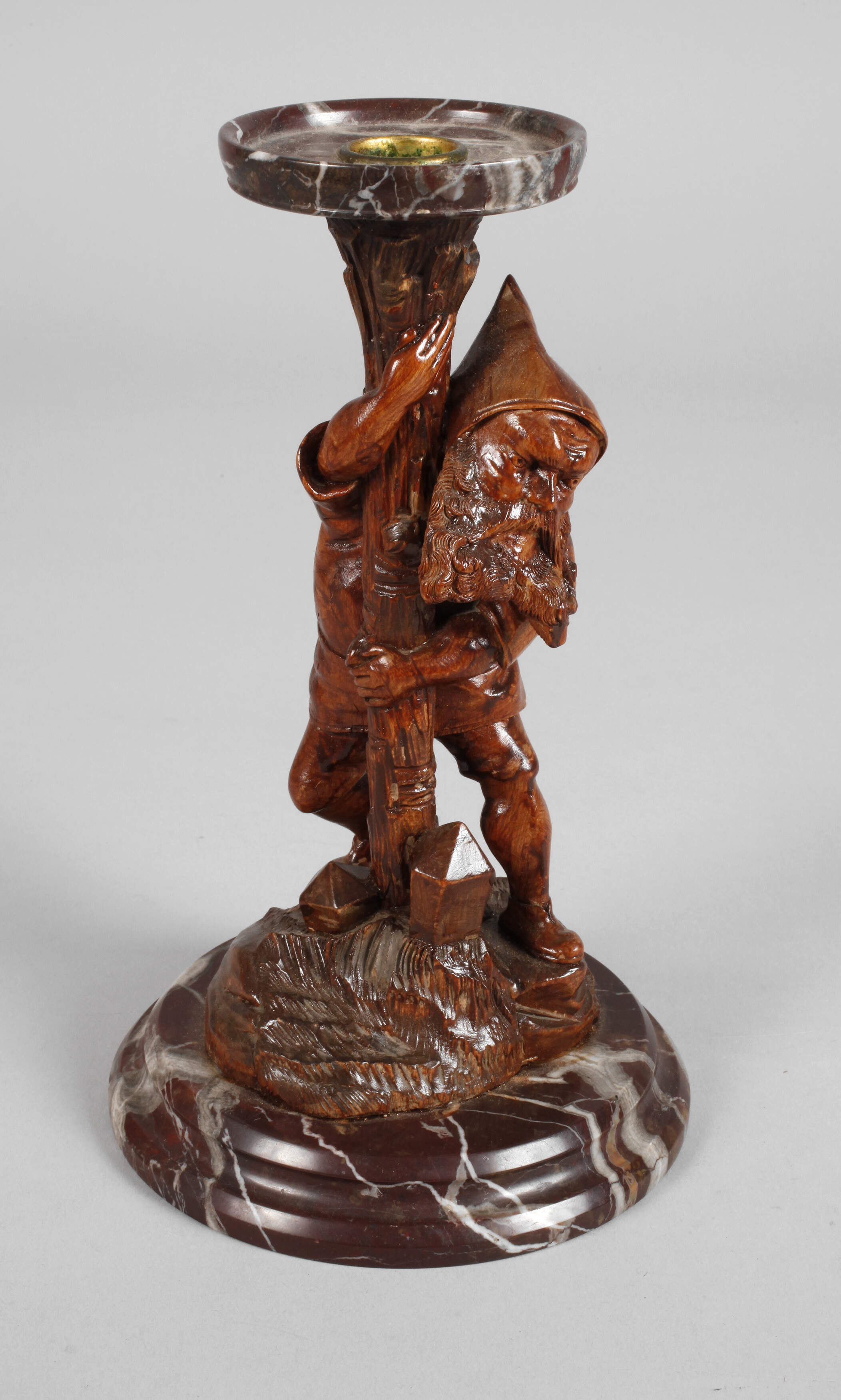 Figürlicher Kerzenleuchter