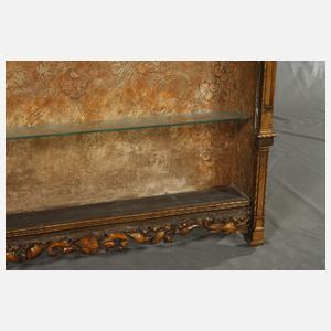 Schaukasten neogotisch