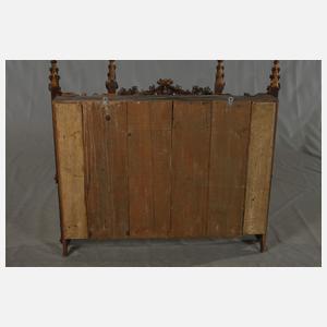 Schaukasten neogotisch