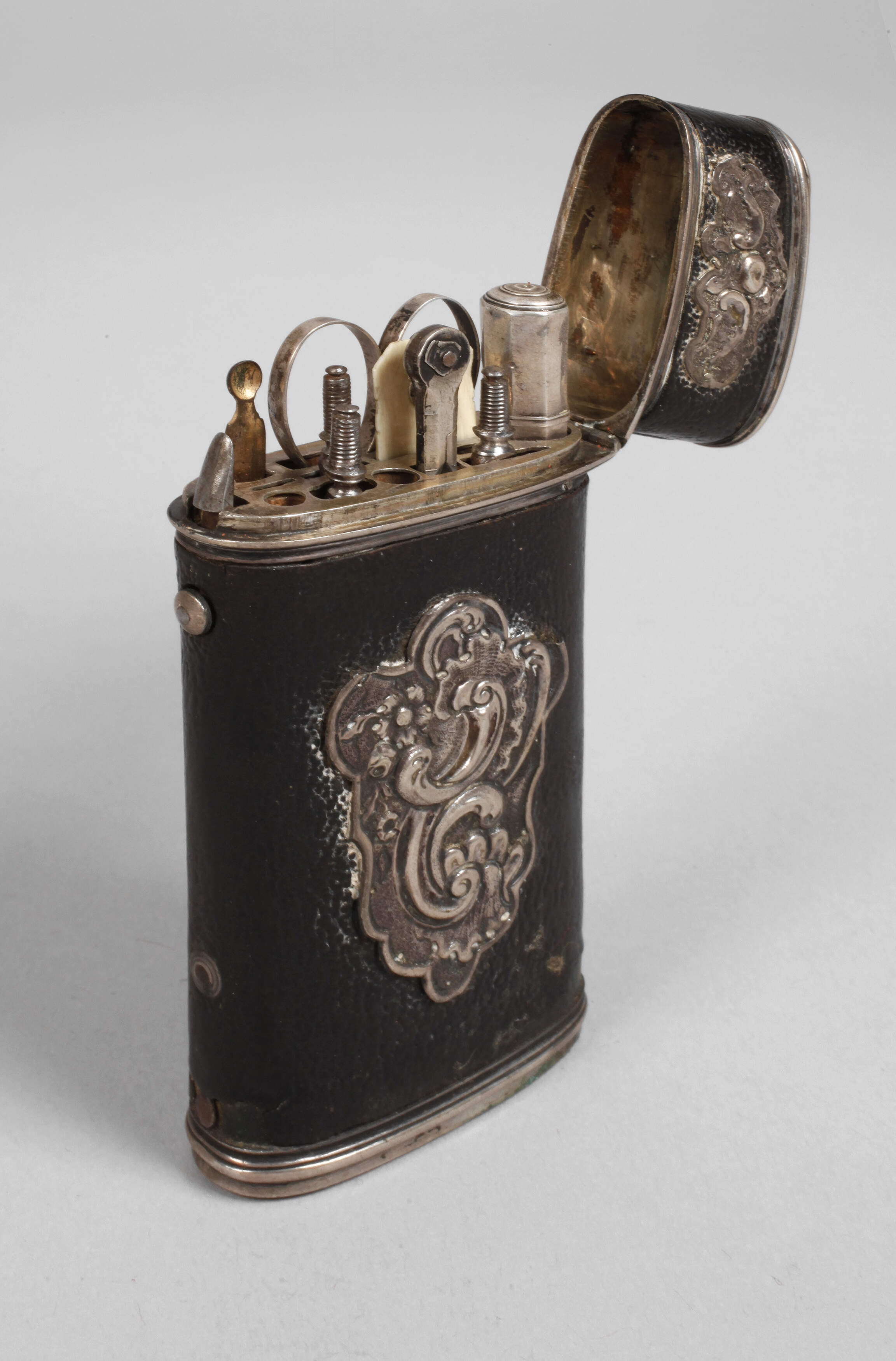 Necessaire Barock