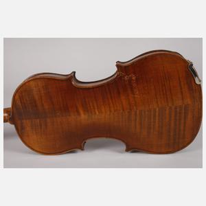 Zwei Violinen im Etui