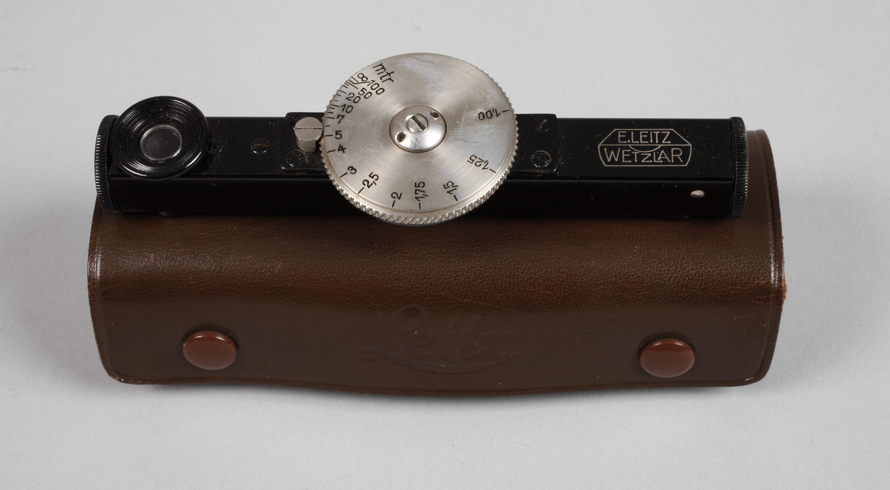 Leica Entfernungsmesser