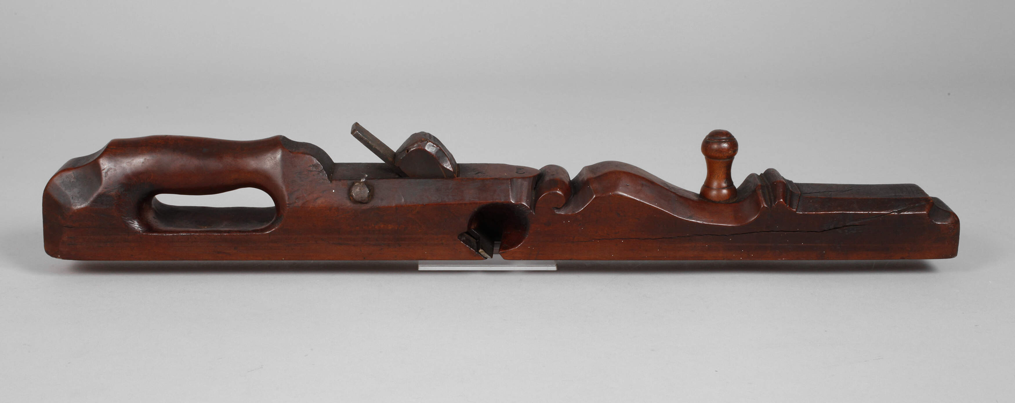 Historischer Nuthobel