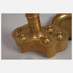 Prächtige Balkenwaage