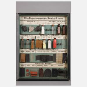 Drei Schaukästen Materialkunde
