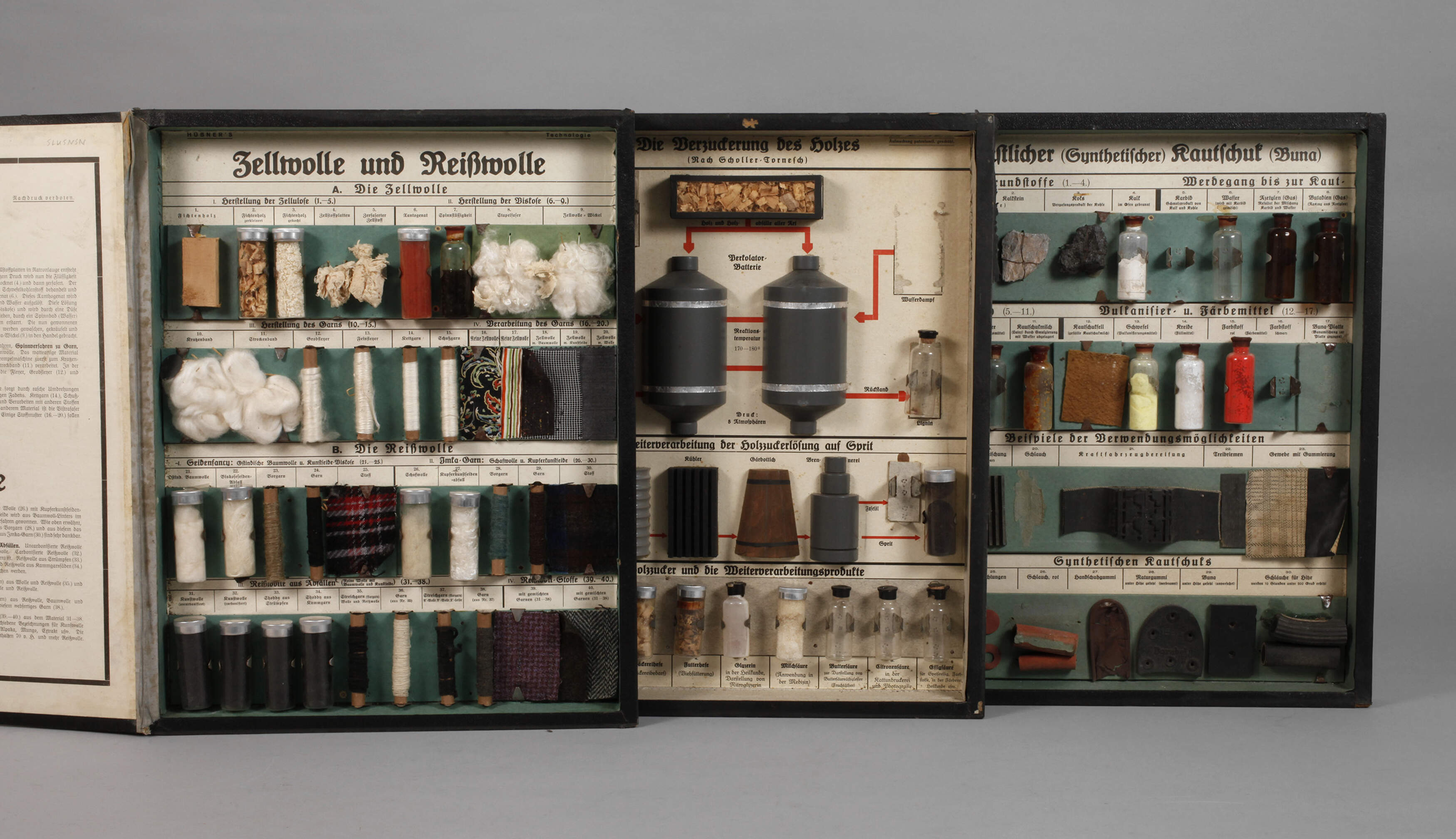 Drei Schaukästen Materialkunde