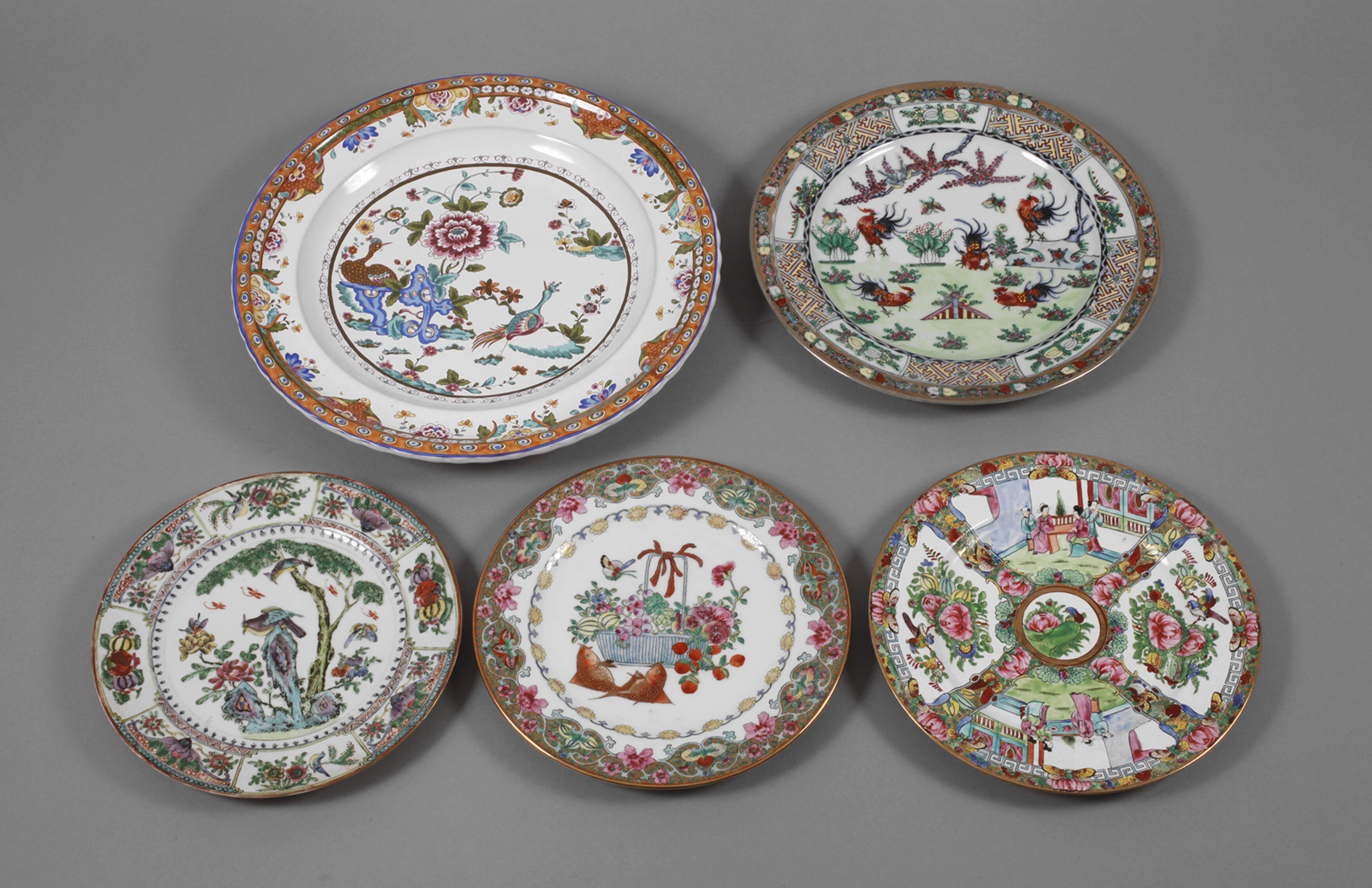 Fünf Teller China