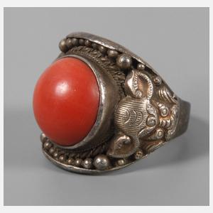 Silberring mit Koralle