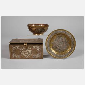 Drei persische Zierteile