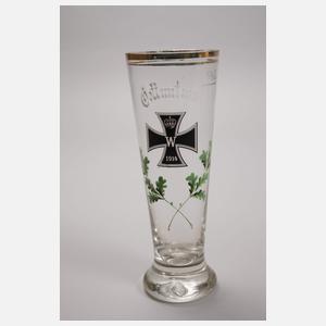 Zwei patriotische Gläser