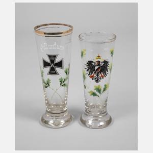 Zwei patriotische Gläser