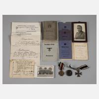 Konvolut Orden und Wehrpässe111