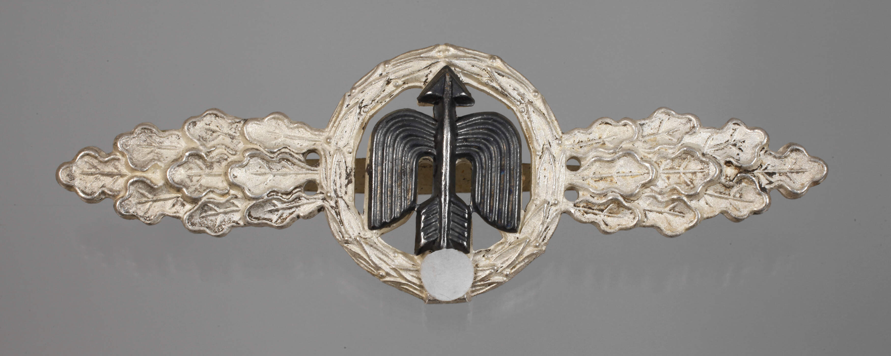 Frontflugspange für Jäger