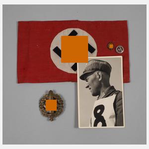 Armbinde und Sportabzeichen der Sturmabteilung