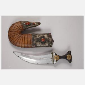 Fünf orientalische Blankwaffen