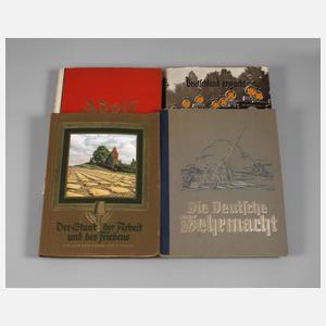 Vier Sammelbilderalben 3. Reich