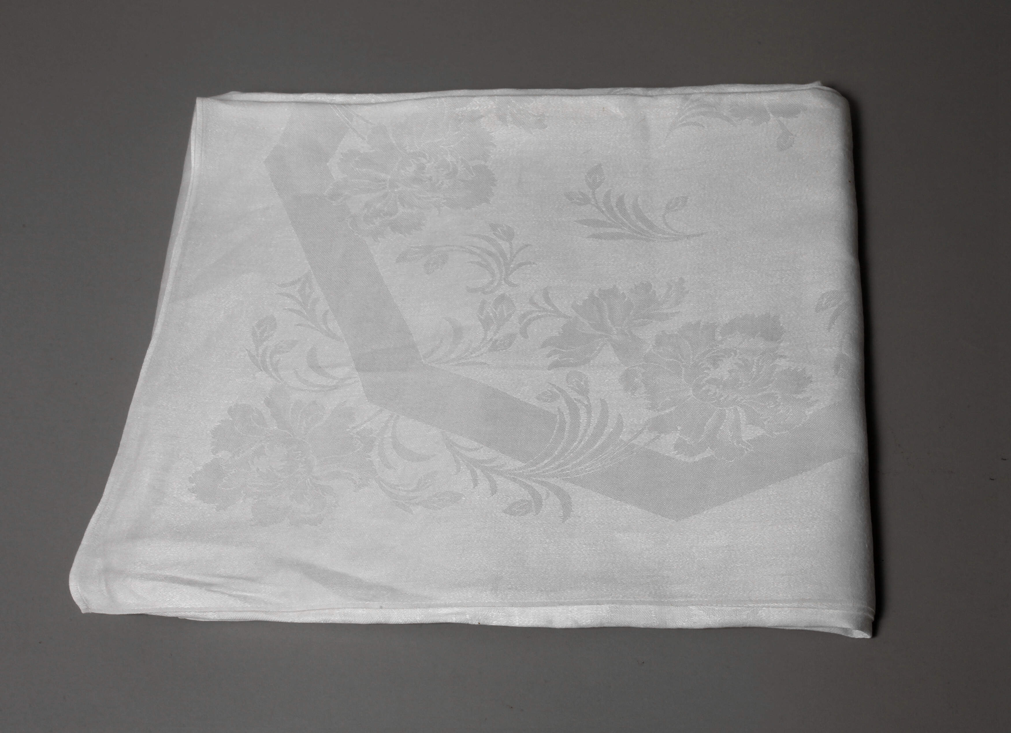 Tafeltuch Nelkendekor