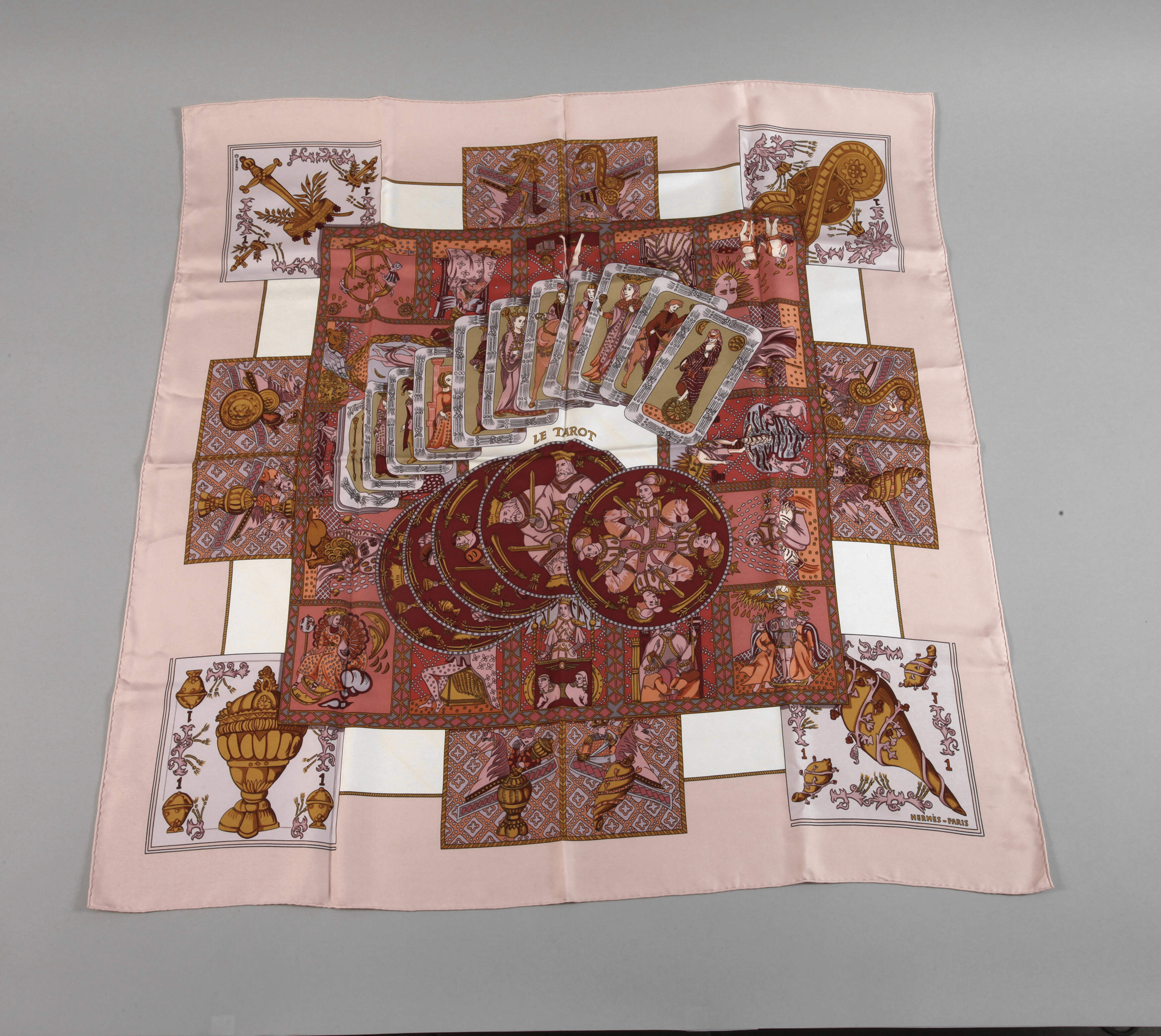 Hermès Seidentuch "Le Tarot"