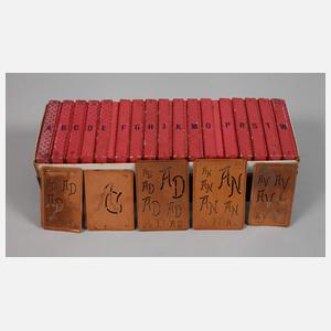 Großes Konvolut Monogramm-Schablonen "Saxonia"