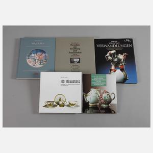 Fünf Fachbücher Porzellan und Keramik