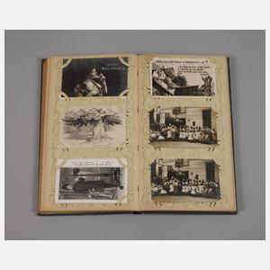 Postkartenalbum Kitsch- und Motivkarten