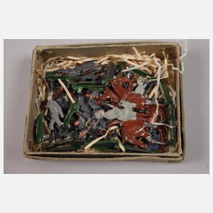 Konvolut Zinnsoldaten und Zubehör