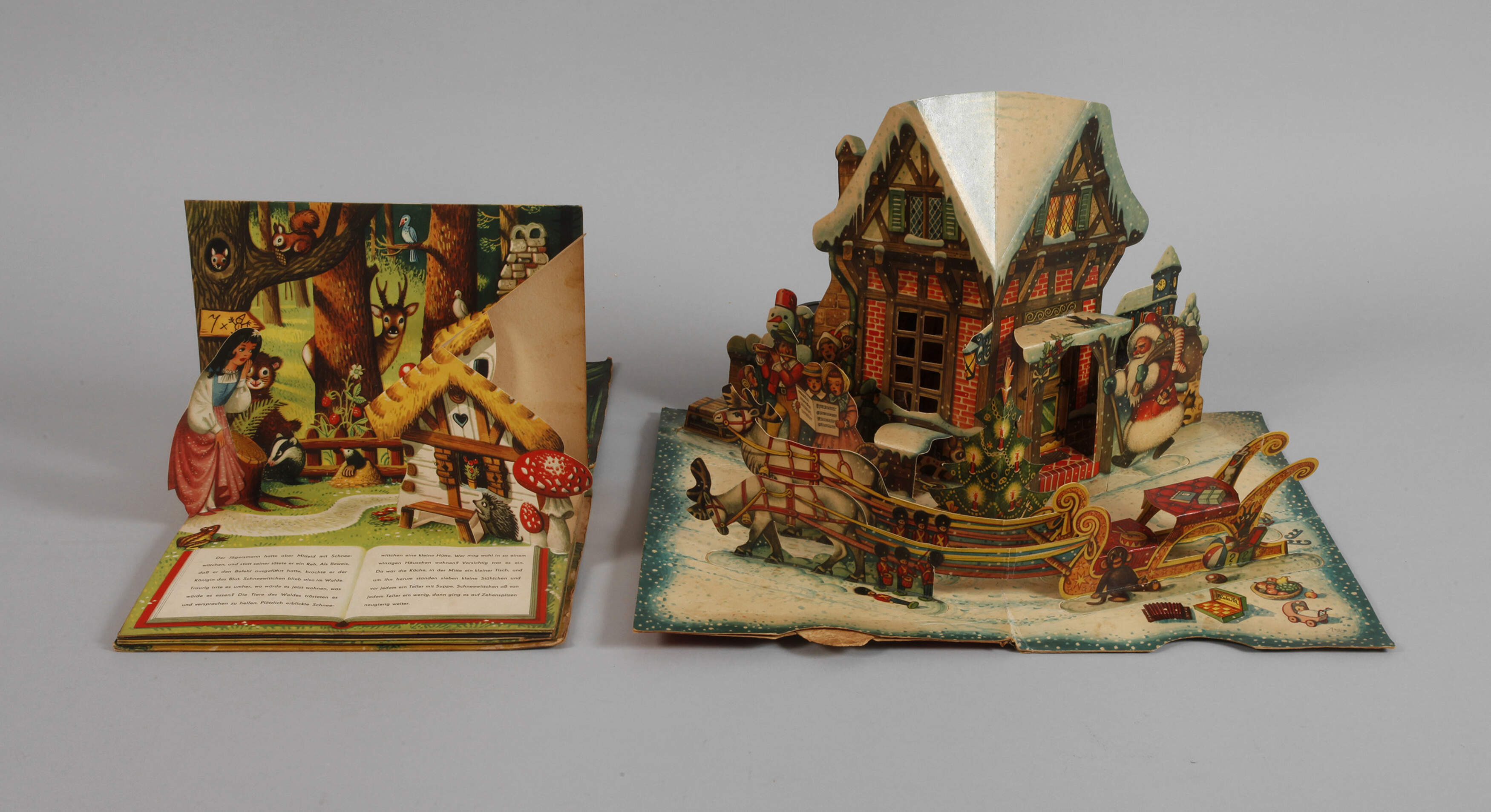 Pop up-Bilderbuch und große Faltkarte Kubasta