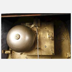 Imposante Boullé-Konsoluhr