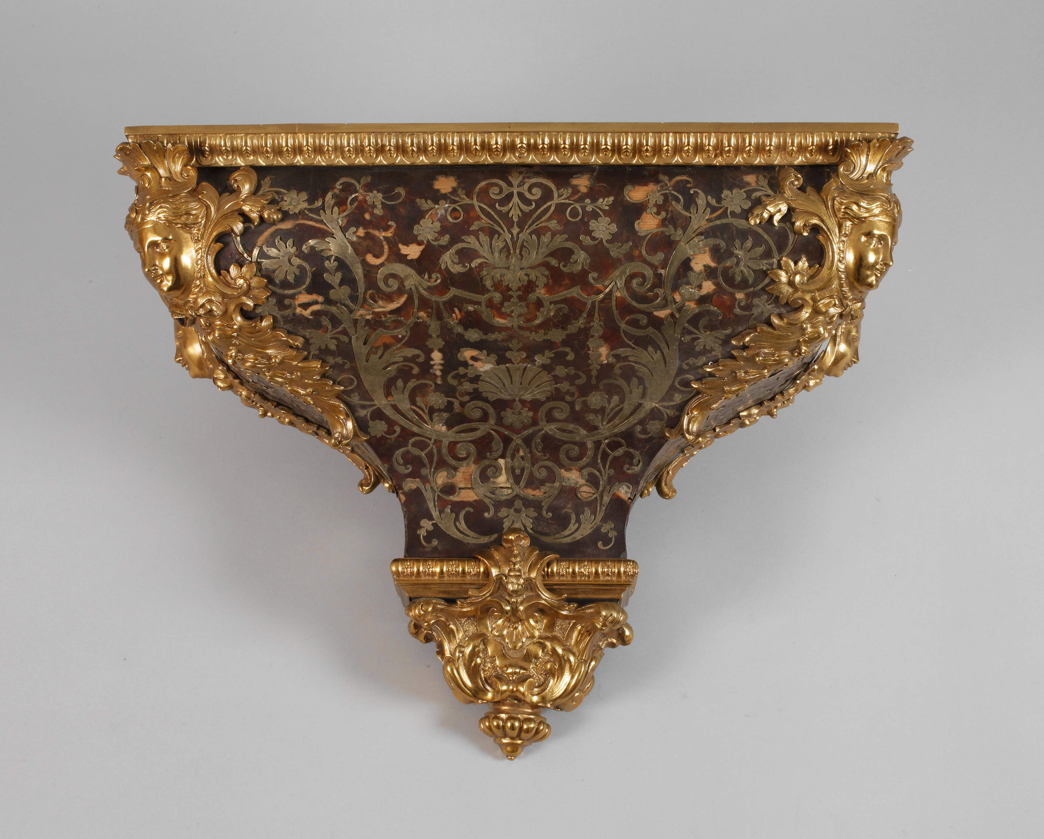 Prunkkonsole in Boullétechnik