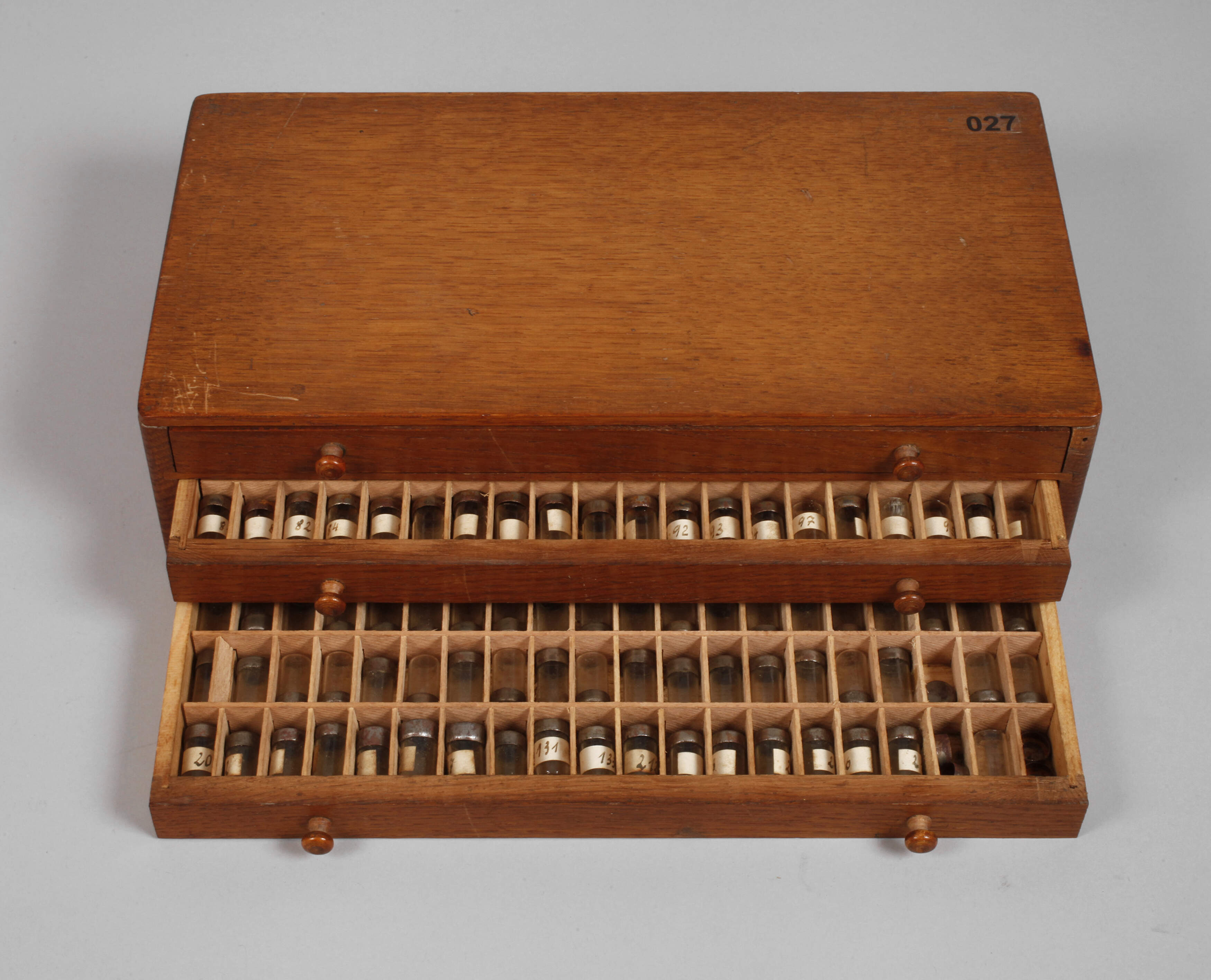 Kästchen Uhren-Ersatzteile