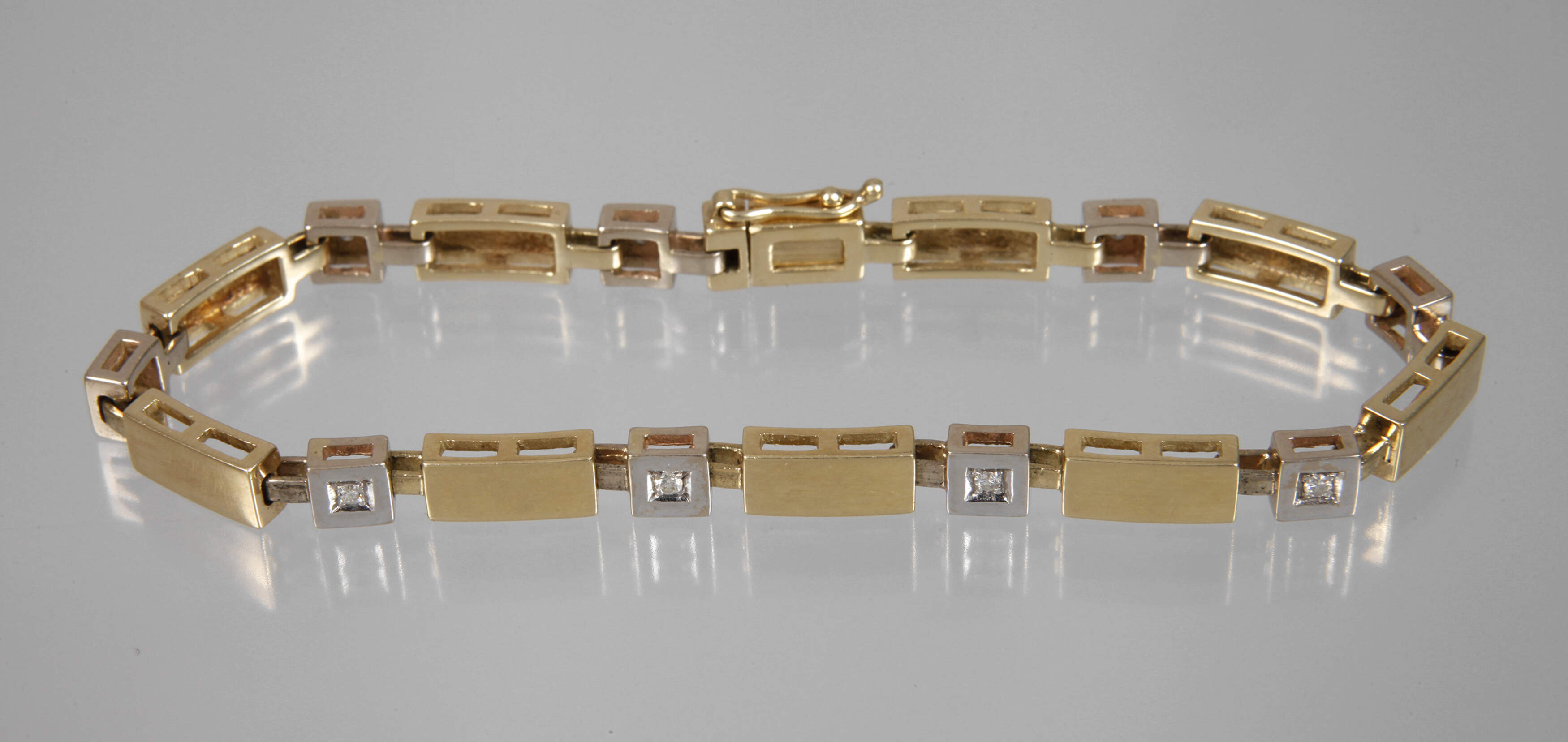 Armband mit Brillanten