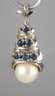 Anhänger mit Perle und Saphiren