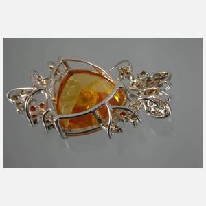 Großer Anhänger mit Steinbesatz