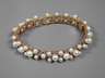 Feines Armband mit Perlenbesatz