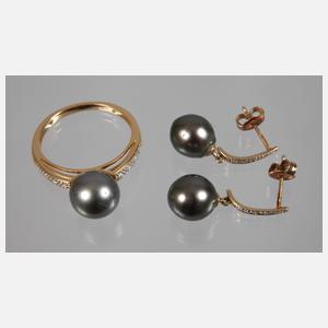 Schmuckset mit Perlen und Brillanten