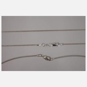 Zwei Schlangenketten in Weißgold