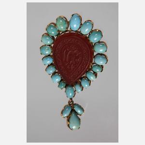 Anhänger mit Türkisen und graviertem Karneol